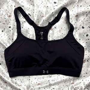 Underarmour padded sports bra in dark purple size medium